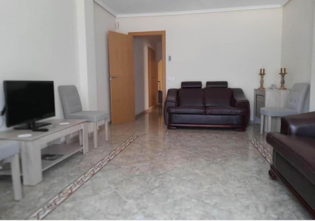 Habitacion Tranquila, Agradable Cerca De Valencia En Vivienda Compartida Paterna Exterior foto